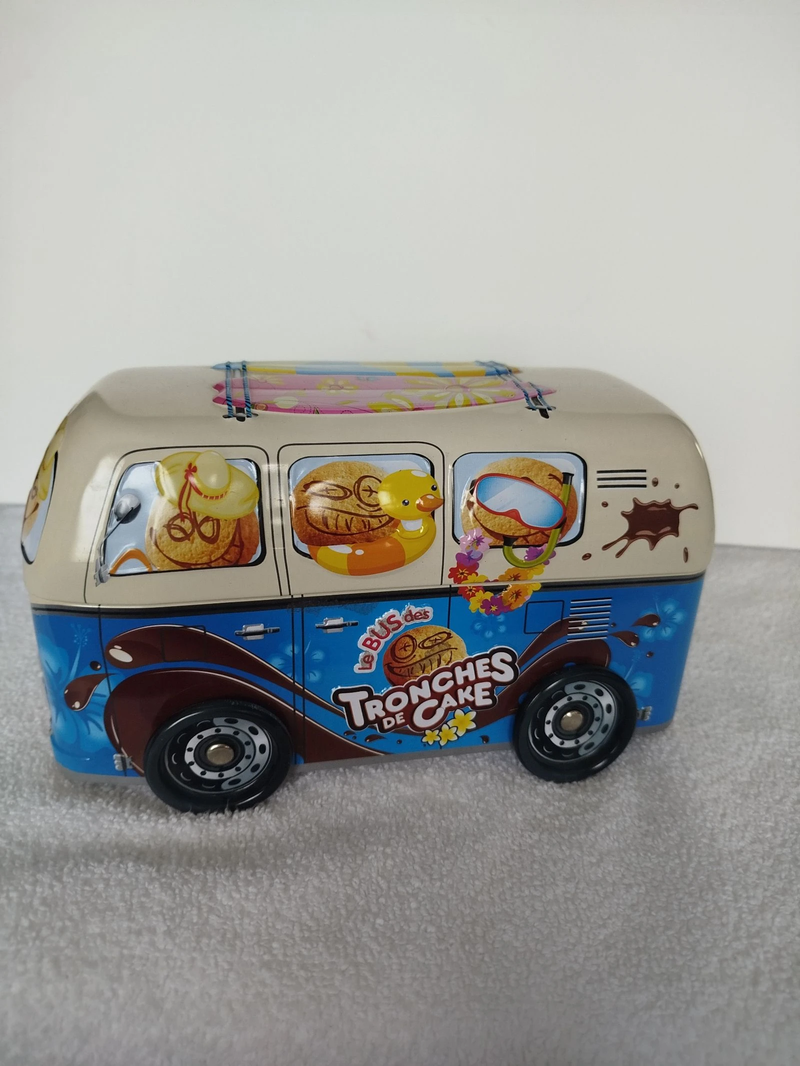 Caja metálica El autobús de los rostros de Cake – photo 5